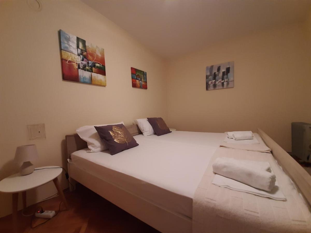 Haus Apartman Zajecar M&L Kültér fotó