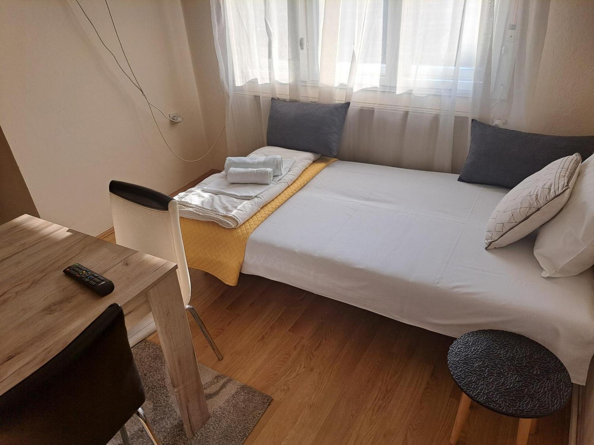 Haus Apartman Zajecar M&L Szoba fotó