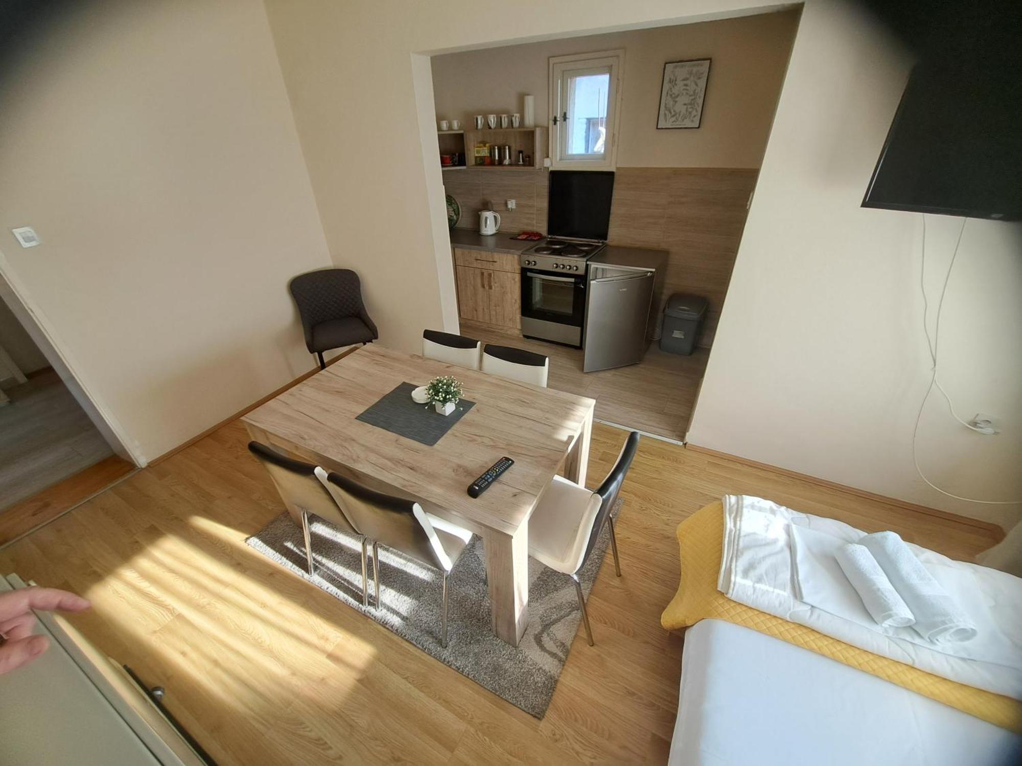 Haus Apartman Zajecar M&L Szoba fotó
